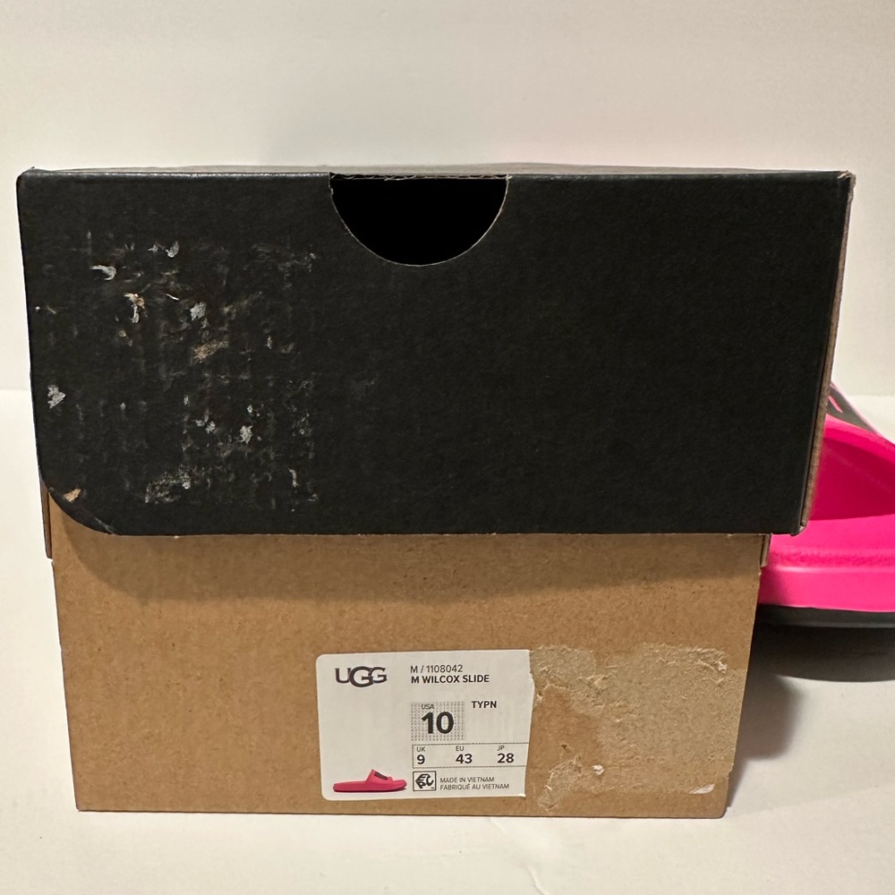 UGG Slides - Picture 9 of 10